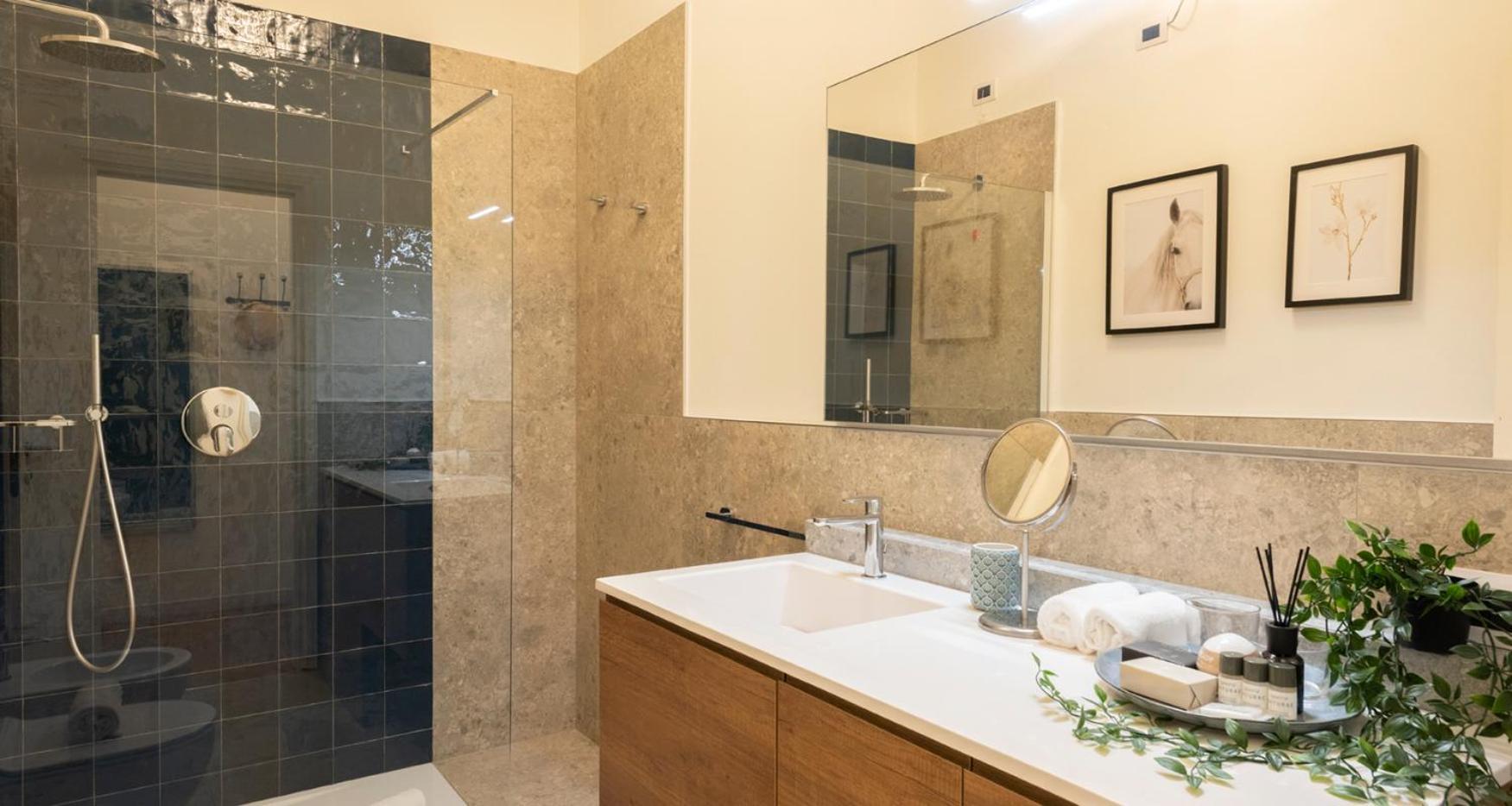 Charming Joivy Flat Next To Duomo Di โกโม ภายนอก รูปภาพ